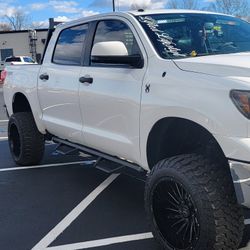 Toyota Tundra 2013