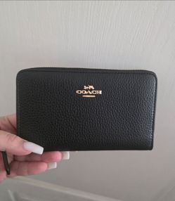 Coach medium wallet