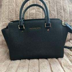 Black Michael Kors Purse