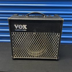 Vox AD30VT Valvetronix Guitar Amp 