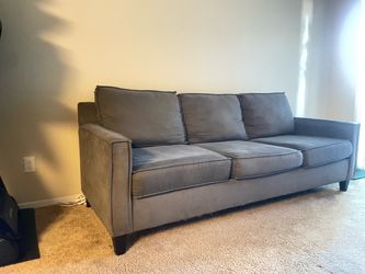the simple 3-seater couch you were looking for (looks better in person