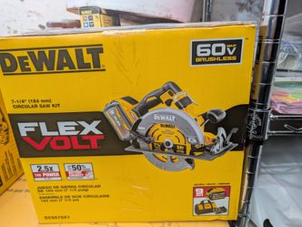 Brand new unopened DeWalt circular saw kit