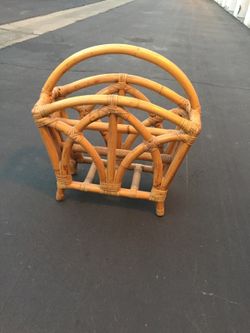 Magazine holder