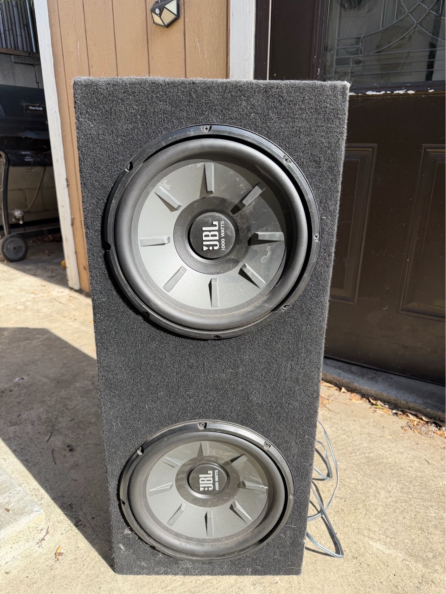 12" JBL 1000 Watts Subwoofers w/ amplifier