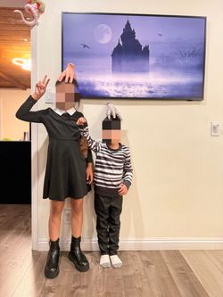 Costume Halloween Wednesday