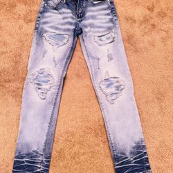 Ripped Jeans