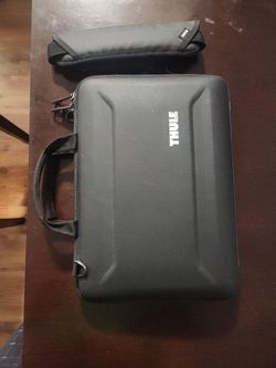 Thule Case 14"