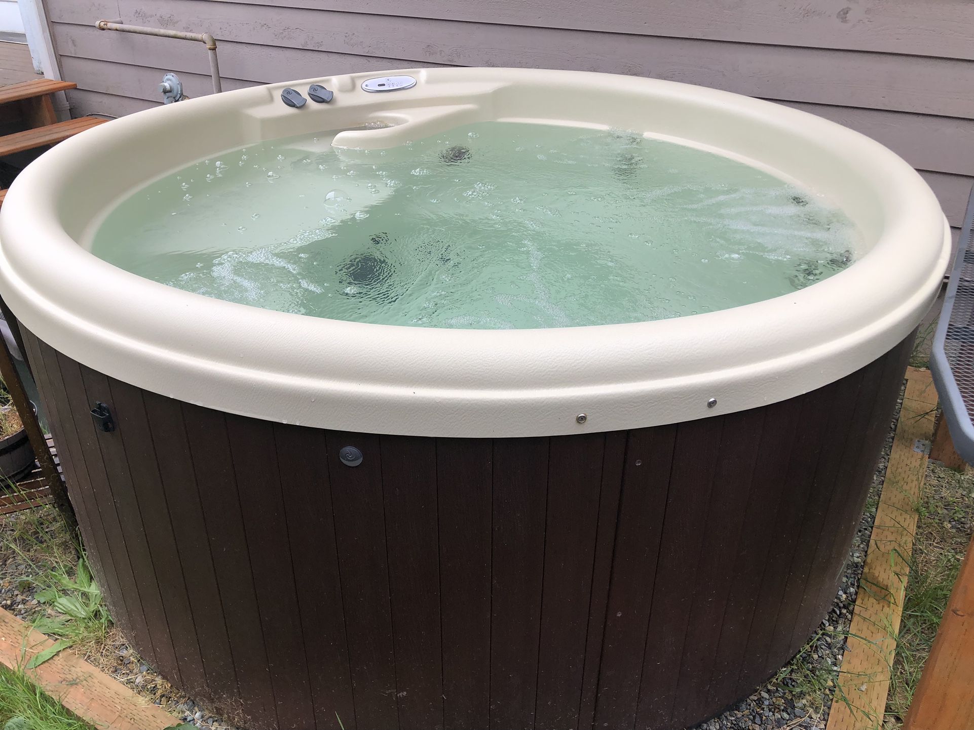 Nordic hot tub