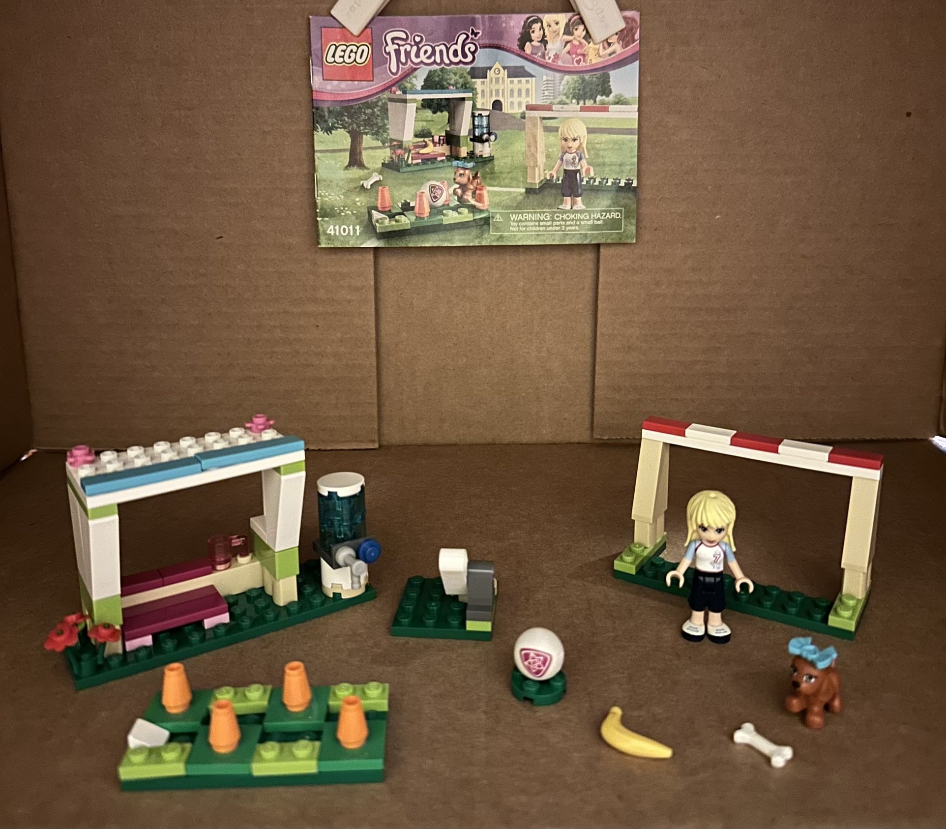 LEGO Friends Stephanie’s Soccer Practice (41011)