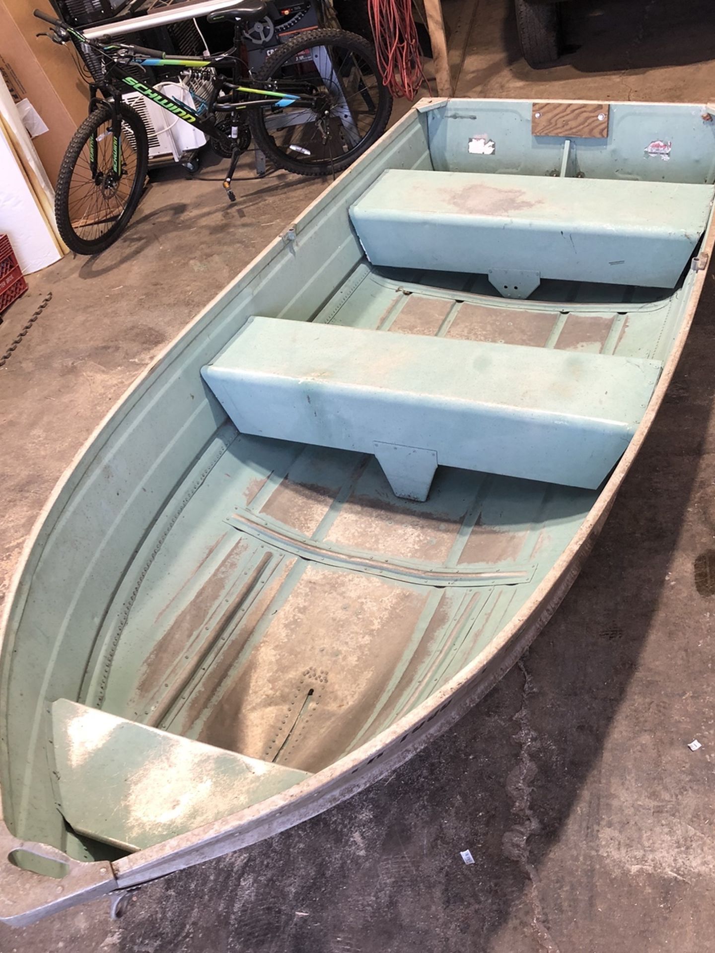 Photo 12ft Row Boat