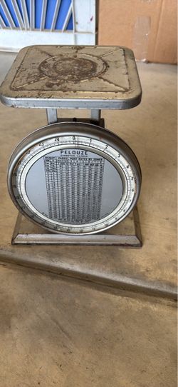 Pelouze Vintage Postal Scale