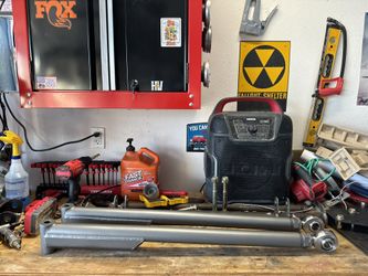 4x4 Bronco And F150 Parts OBO