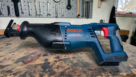 New Reciprocating Saw (No Battery)