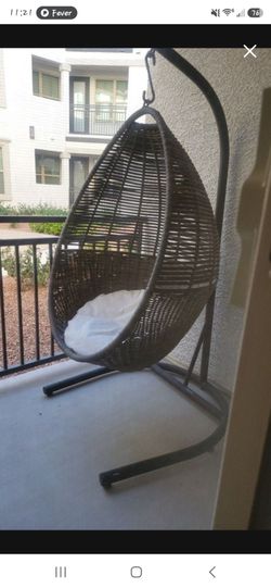 Hanging Egg Chair.