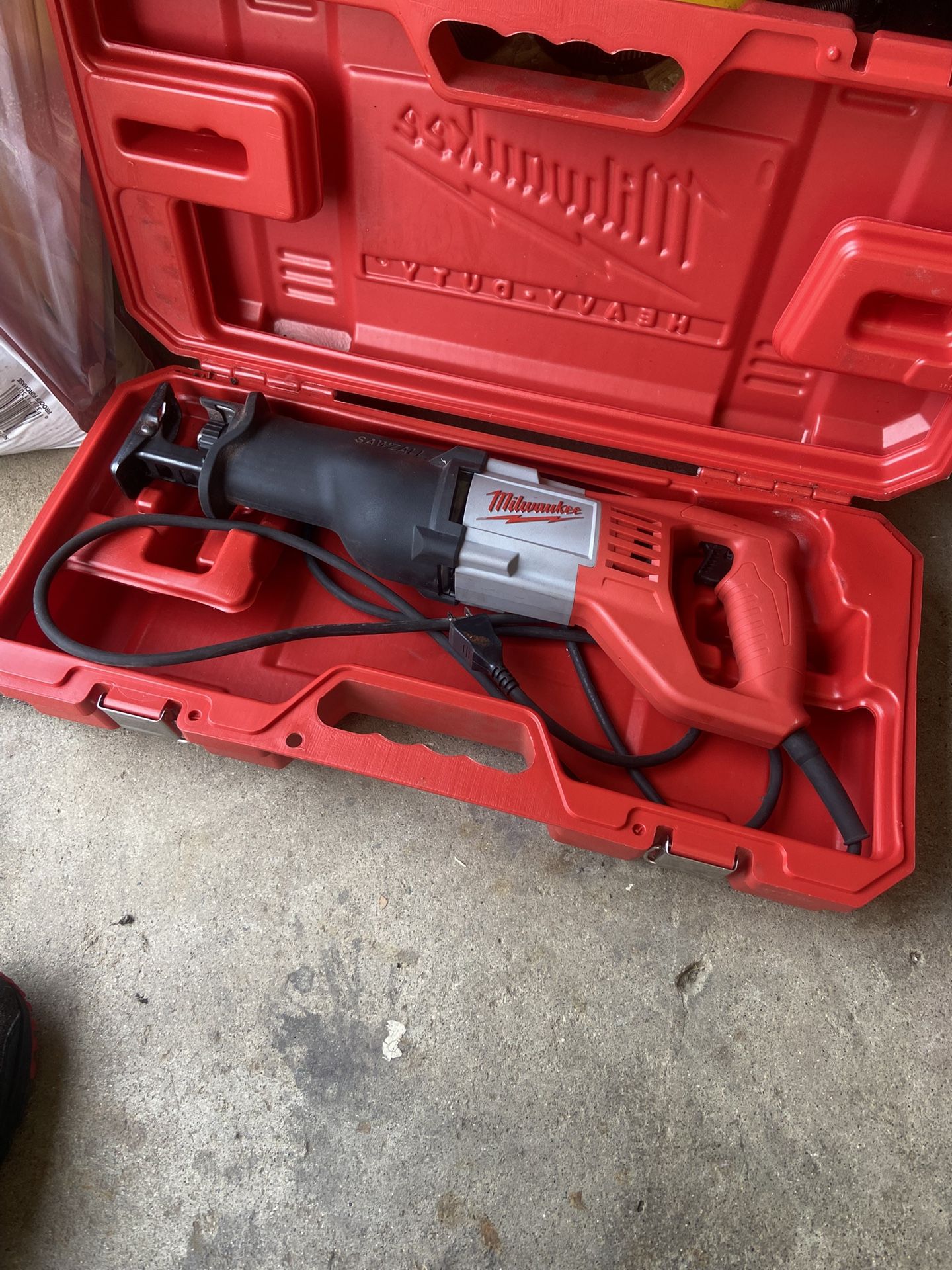 Milwaukee Sawzaw