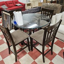 Kitchen Table And Chairs 