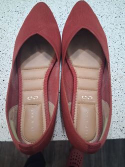 Kelly& Katie red flat women shoes