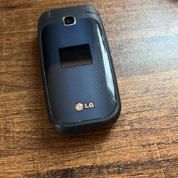 LG Flip Phone 