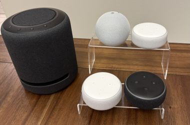 🔊 Whole-Home Smart Speaker Set – Echo Studio + Echo Dots