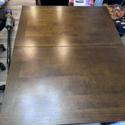 Dining Table w/ 8 Chairs