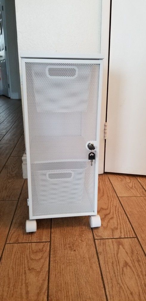 Metal Storage Locker With Key- Bed Bath and Beyond