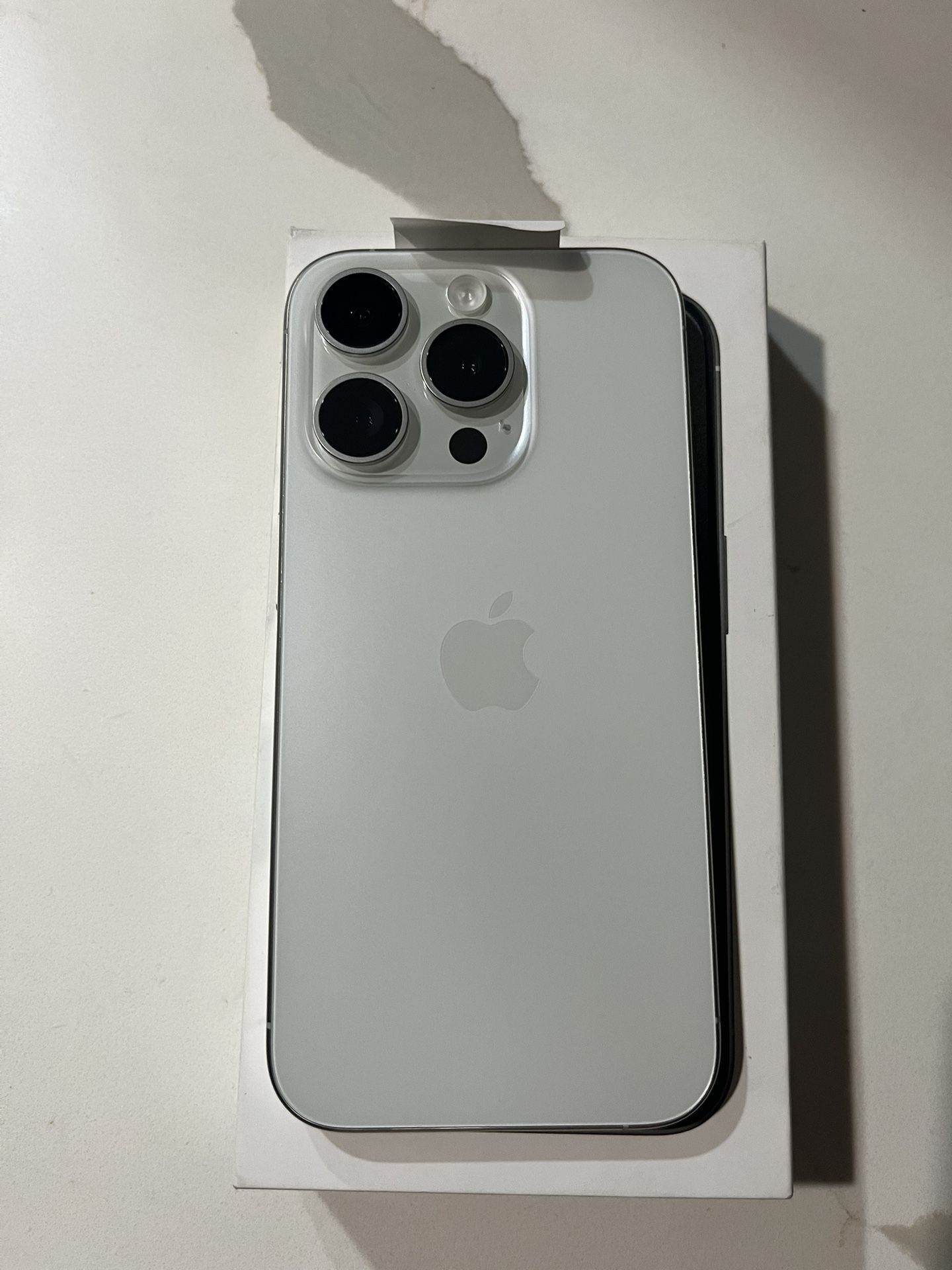 iPhone 15 Pro 1tb