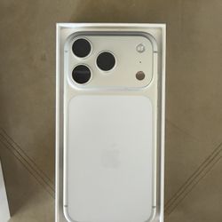 IPHONE 17 PRO - UNLOCKED - 256 GB