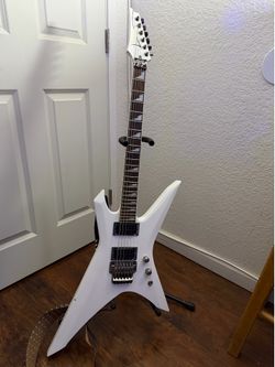 White 2009 Ibanez Xiphos (for trade obo)