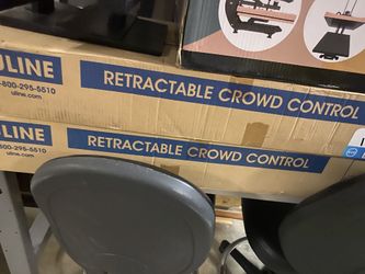 Retractable Crowd Posts