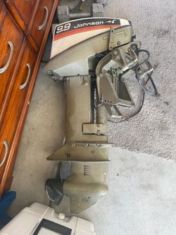 9.9HP Johnson Outboard 4 Stroke