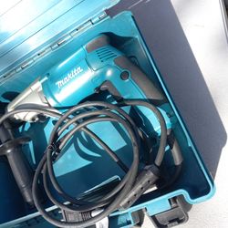 MAKITA  1/2" HAMMER DRILL 