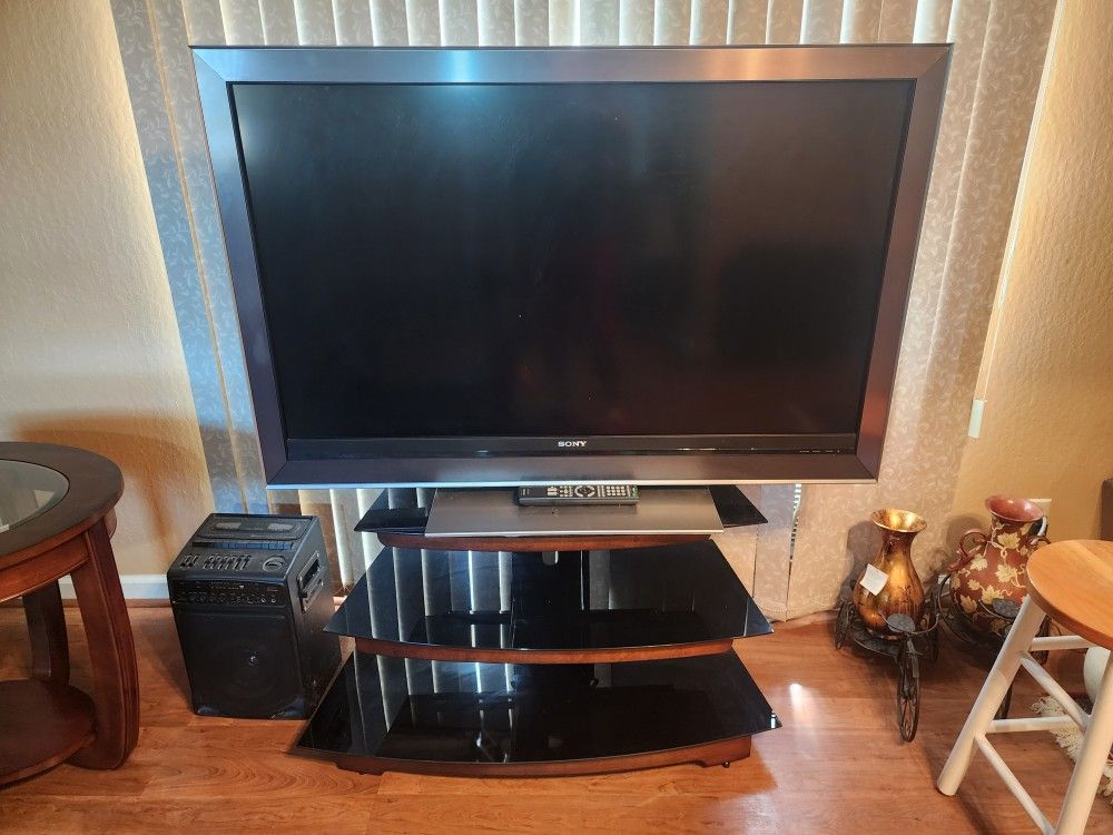 Sony Bravia 52" TV
