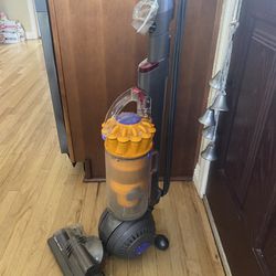 Dyson Vacuum (used Barely A Couple Of Times)