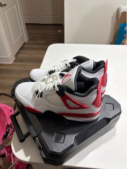 Jordan 4s Red Cement Sz 11 Men’s