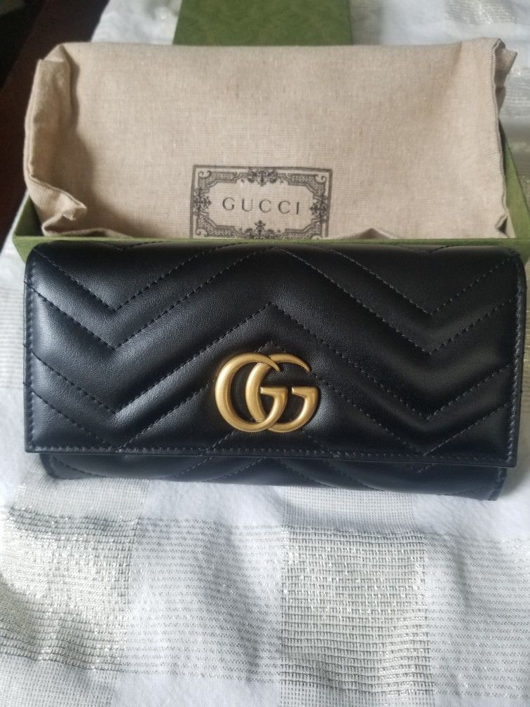 Gucci GG Marmont Continental Wallet In Black Original Price $850