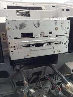 Nissan frontier radio