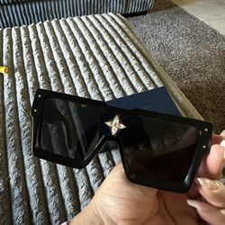 Louis Vuitton Cyclone Sunglasses
