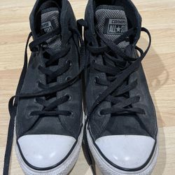 Converse Shoes Size 10