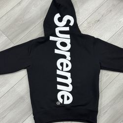 Black Supreme Hoodie