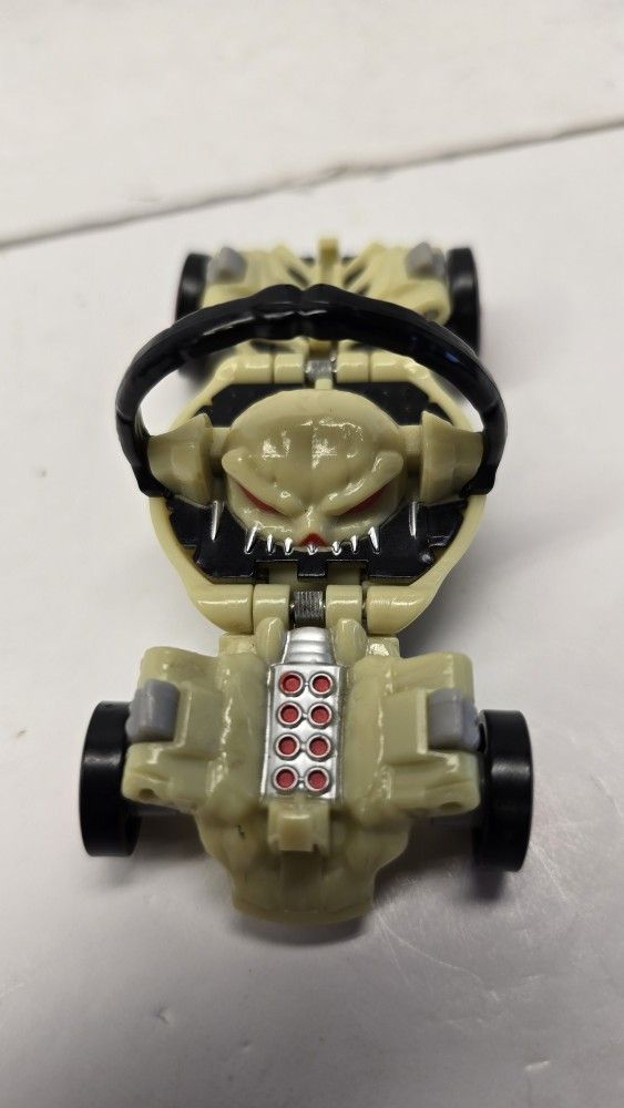 Hot Wheels Ballistik Capt'n Speed Ball Car Captain Pirate Toy Transforming Car 2012 Mattel vehicle