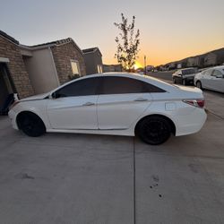 2013 Hyundai Sonata Hybrid