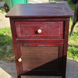 End Table / Night Stand