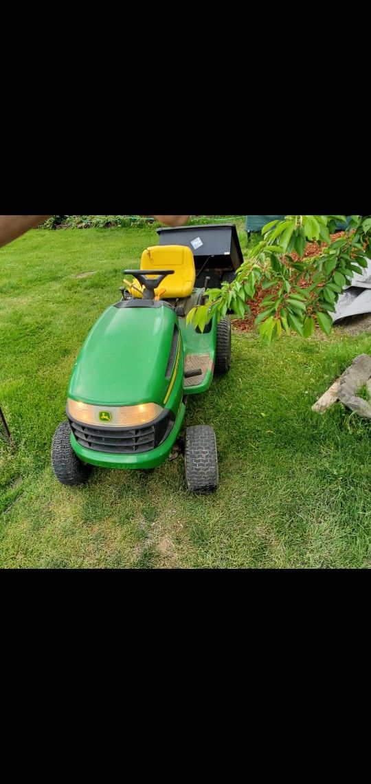 LA 105  JOHN DEERE  !!!