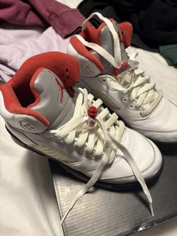 Jordan 5 Size 4