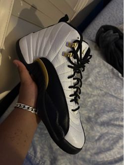 Jordan 12 royalti