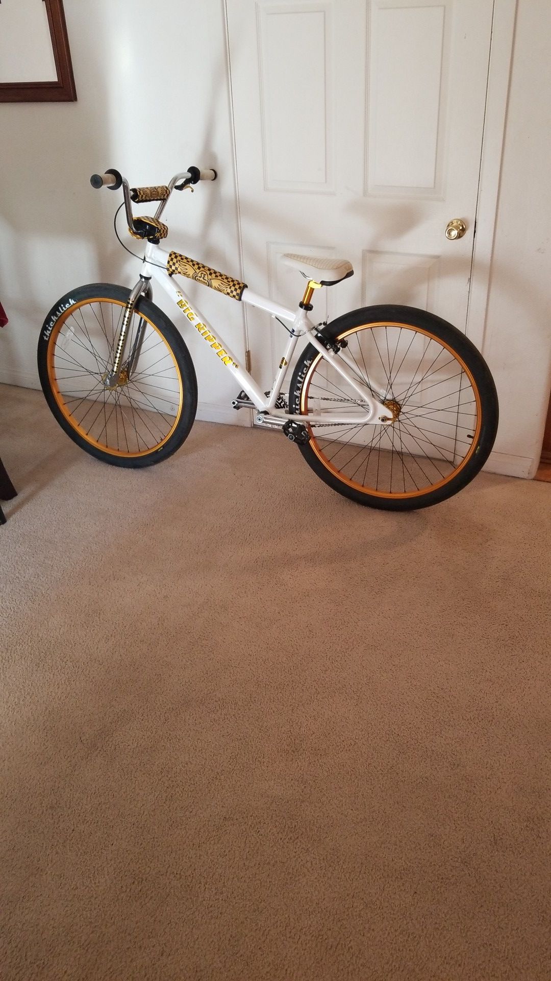 Big ripper sale white and gold