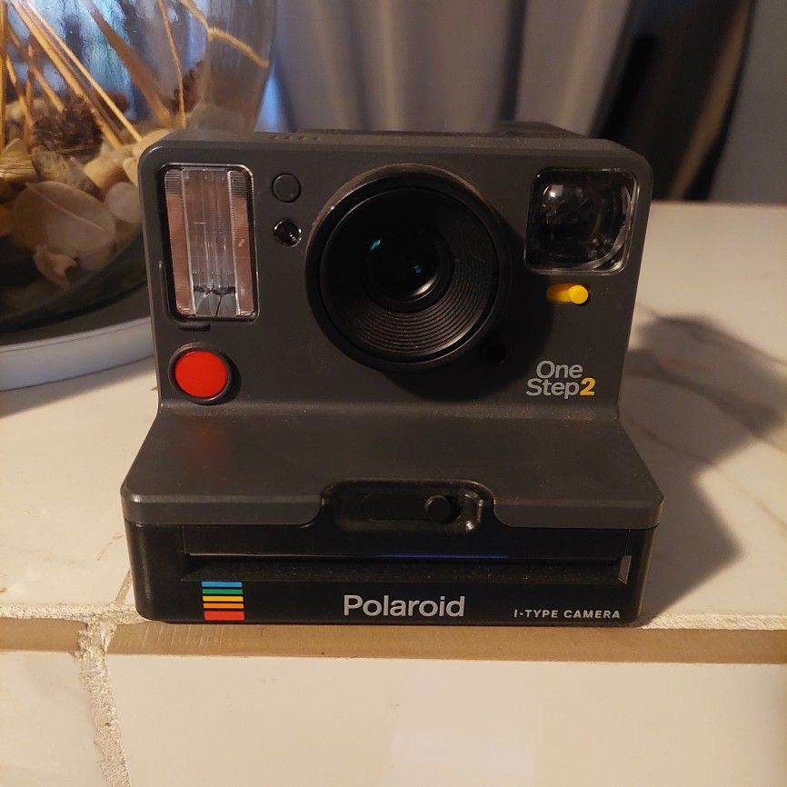 Polaroid...