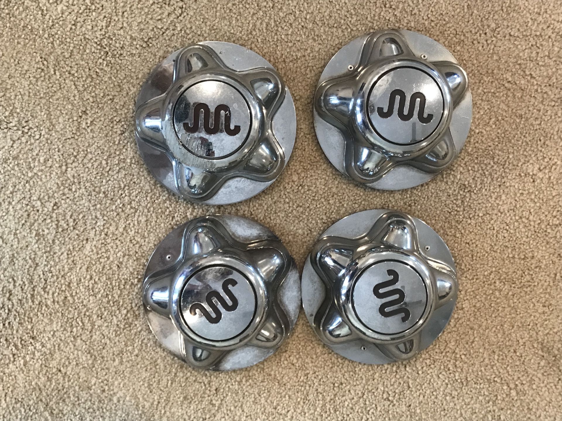 Ford F-150 King Ranch center caps