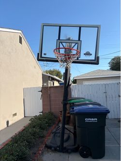 Basketball hoop