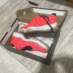 Jordan 11 Future Low 